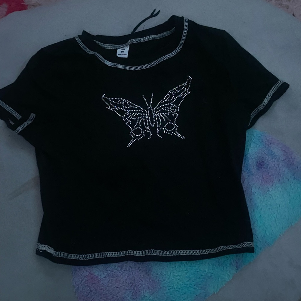 SHEIN Black Short Sleeve Tee with Butterfly Design